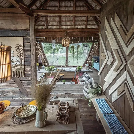 Nooks By Adybeca - Traditional Nook *